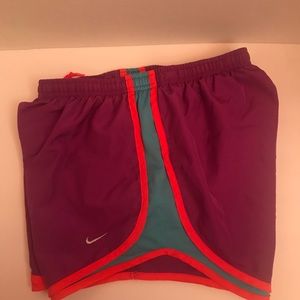 Nike shorts-small